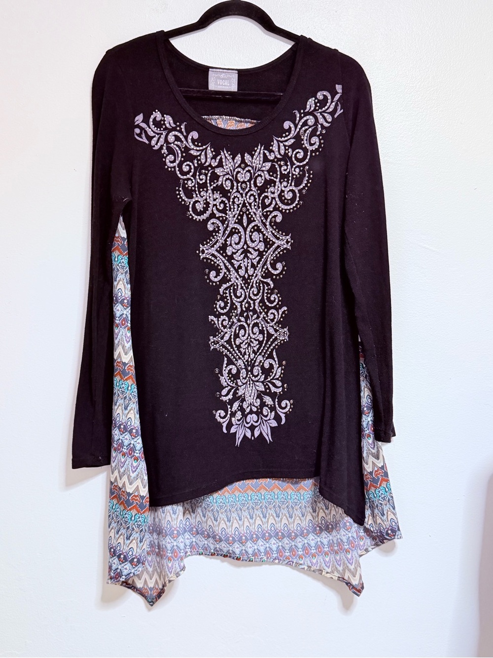 Vocal Black Tunic Top with Patterned Layered Hem X-Large